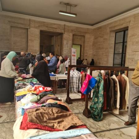 السوق الخيرى الثالث للمعهد العالى للصحة العامة